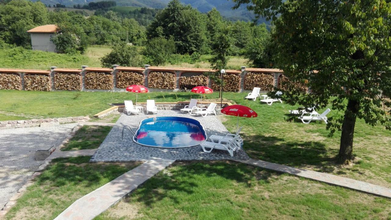 Комплекс Тянкови Къщи Vurșeț Exterior foto